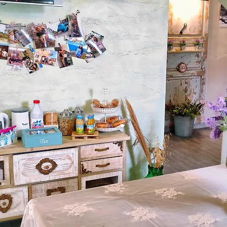 شقة Shabby بورتو إمبيدوكْلي