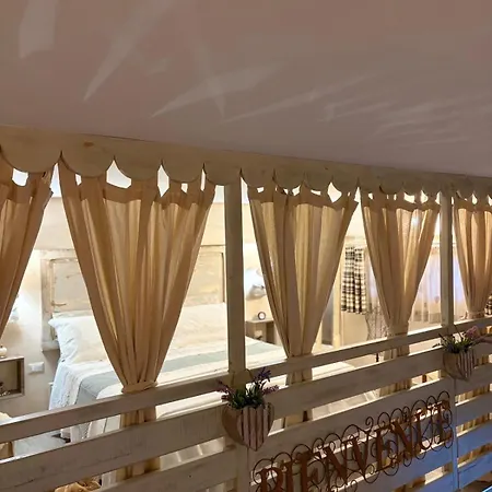 شقة Shabby بورتو إمبيدوكْلي