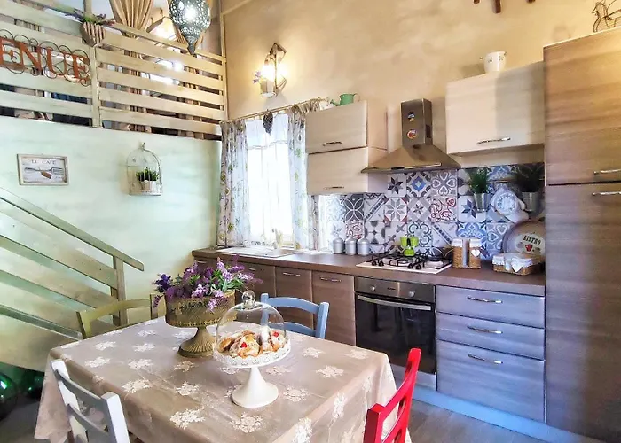 Shabby 公寓 恩佩多克莱港